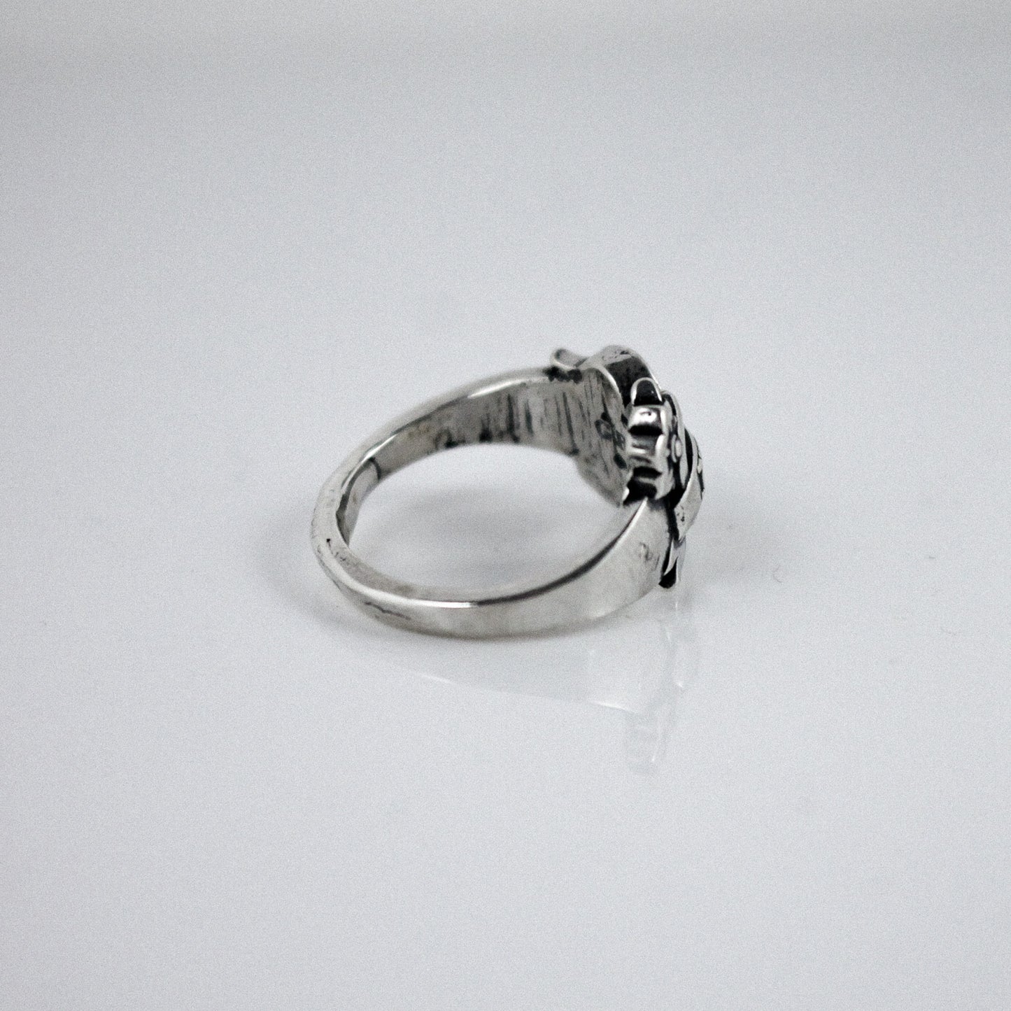 Mom Heart & Flowers Ring