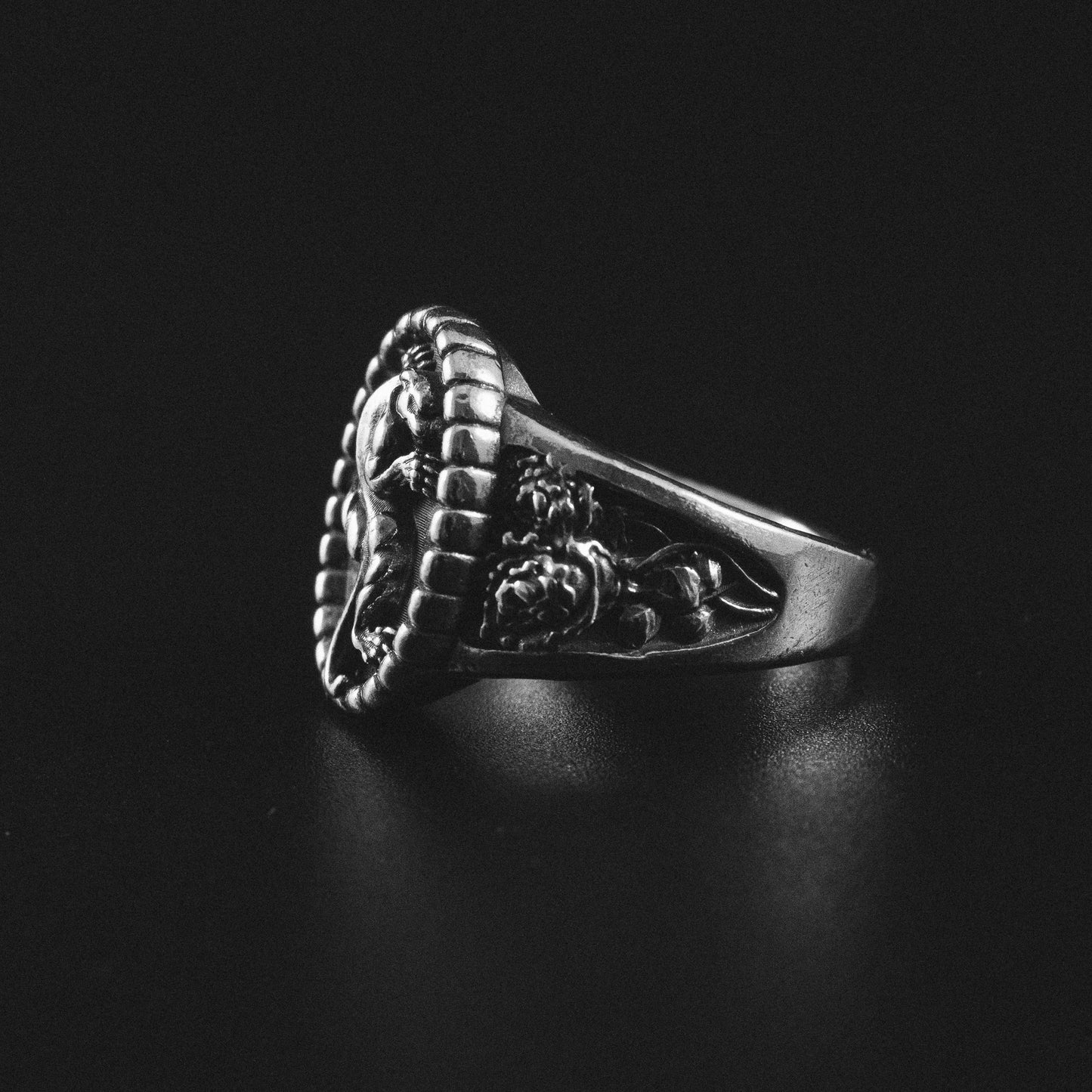 Crawling Panther Ring with Roses