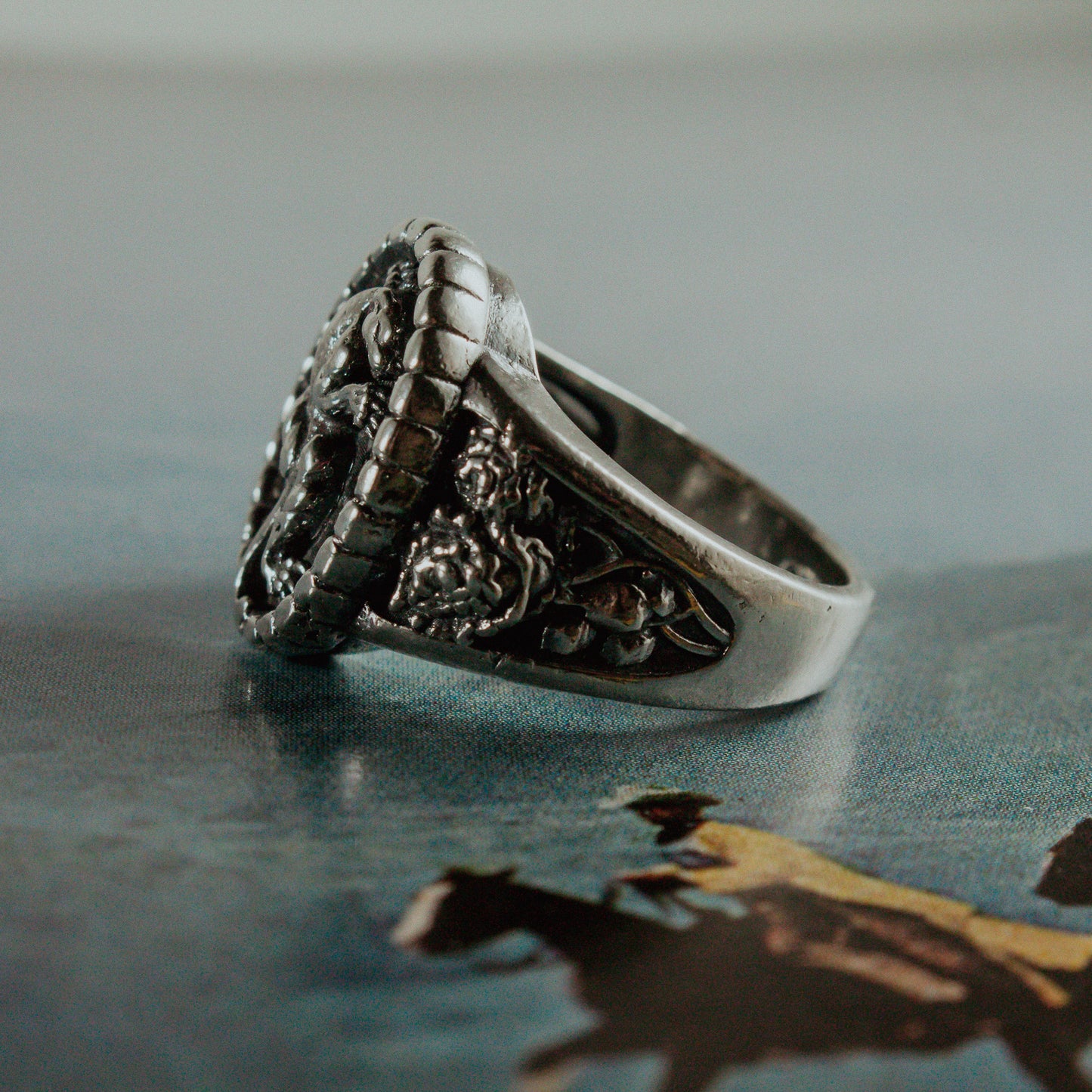 Crawling Panther Ring with Roses
