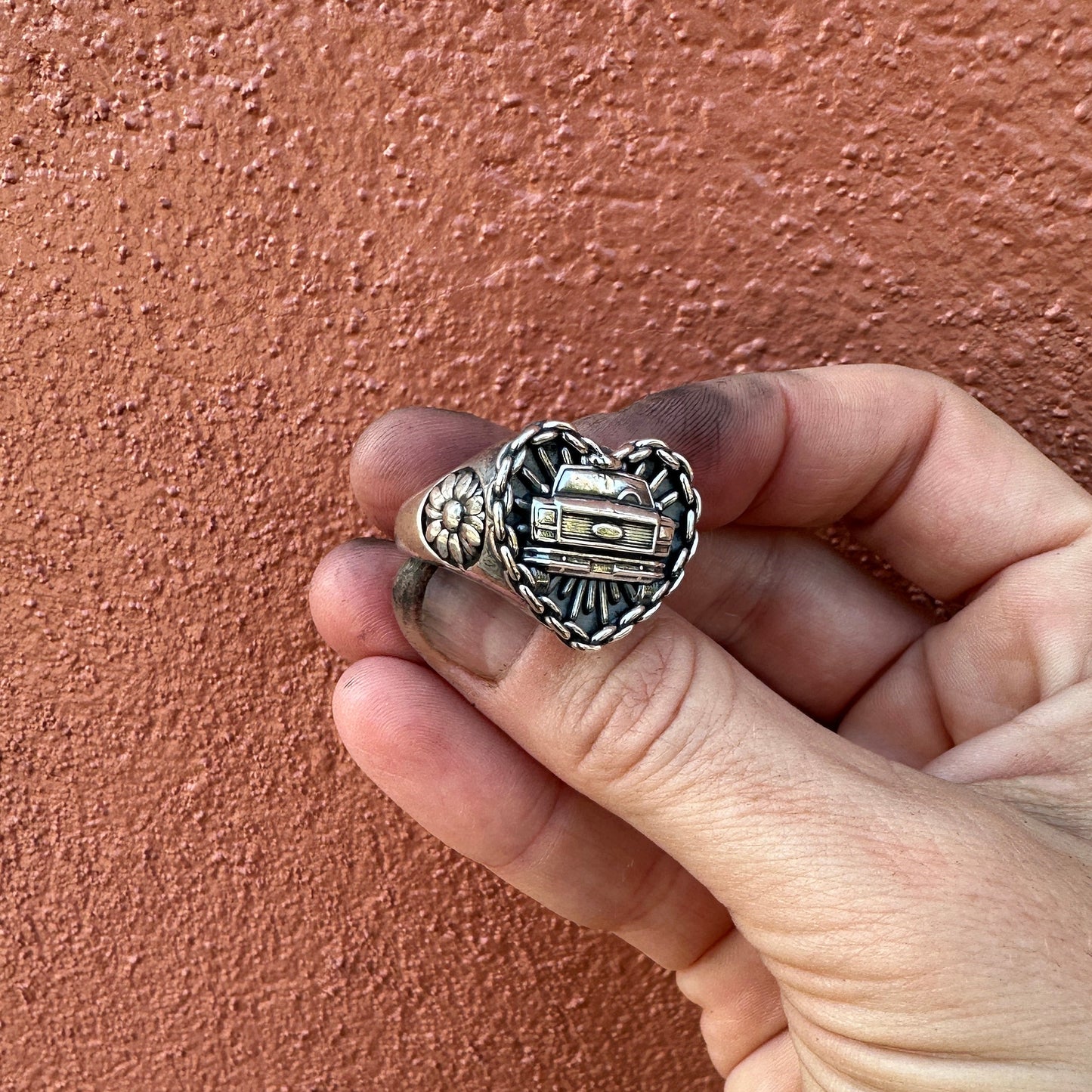 Heart Chain Ford Truck Ring