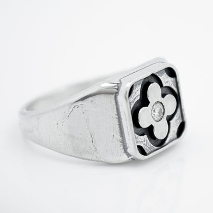 Stone Quilt Ring with Center Diamond