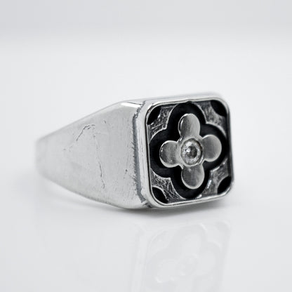 Stone Quilt Ring with Center Diamond