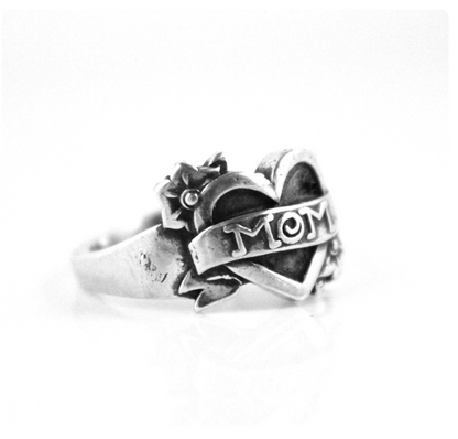 Mom Heart & Flowers Ring