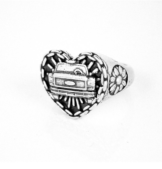 Ford F250 Heart Truck Ring