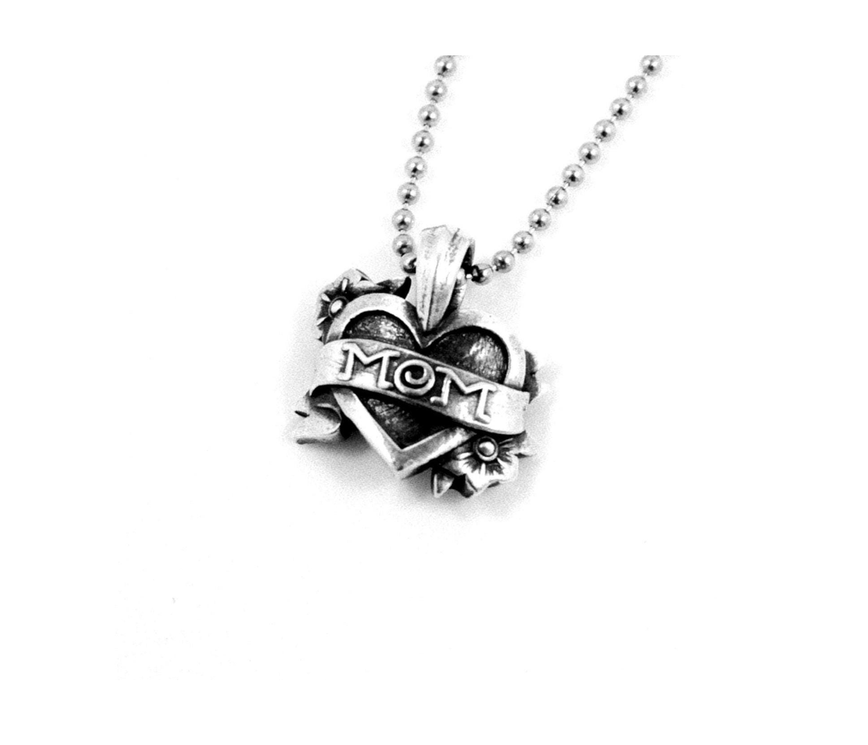 Mom Heart & Flowers Necklace