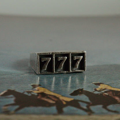 777 Jackpot Ring