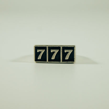 777 Jackpot Ring