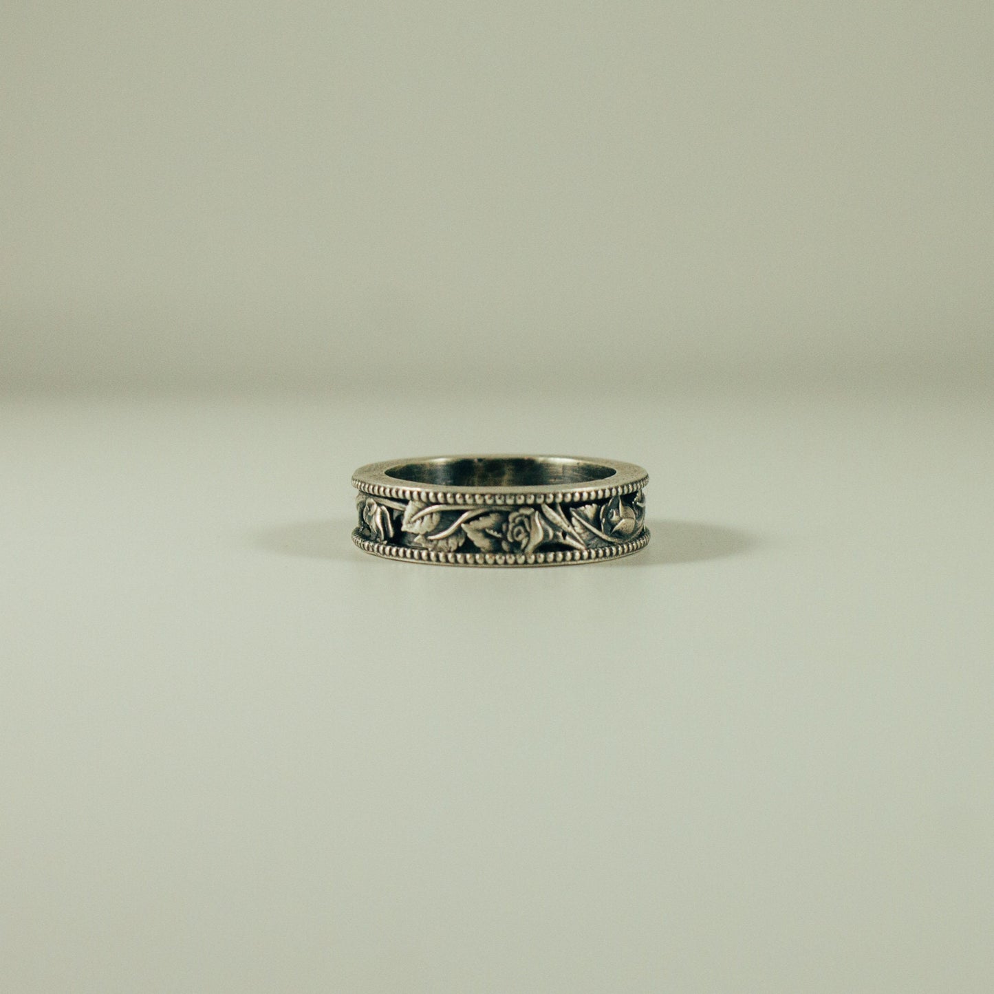 Western Inspired Scrolling Flowers and Leaves Wedding Band